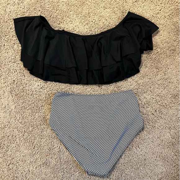 Tempt Me Two Piece High Waisted Black White Bikini Size Medium - Picture 5 of 10